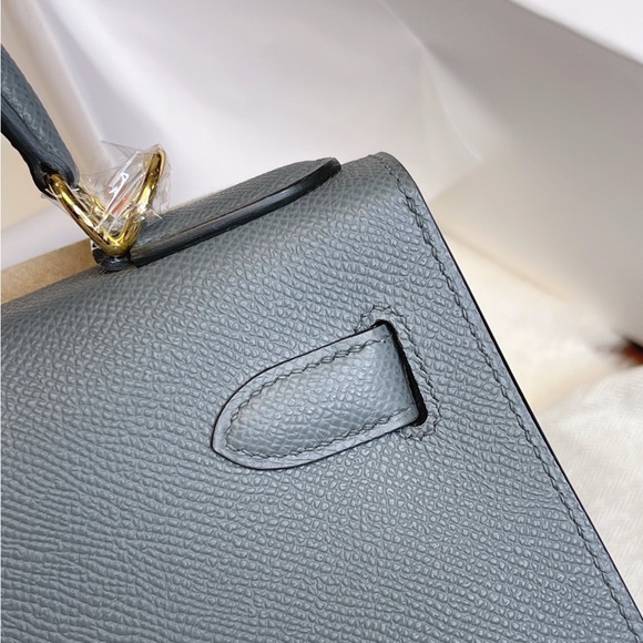 30 - Picture 5 of 14